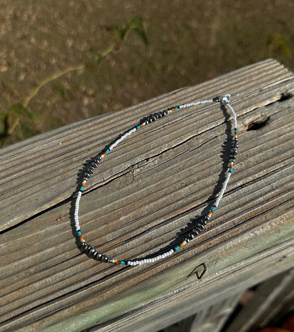 Navajo Pearl Neutral Choker